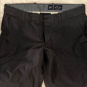GAP Men's Black Flat Front slim fit chinos